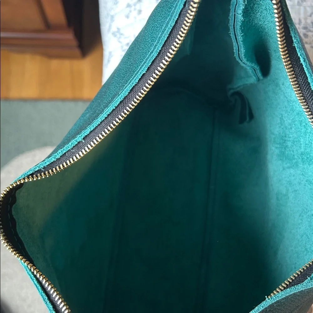 Portland Leather Goods Large Aspen Shoulder Bag, Sea Glass - Picture 6 of 7